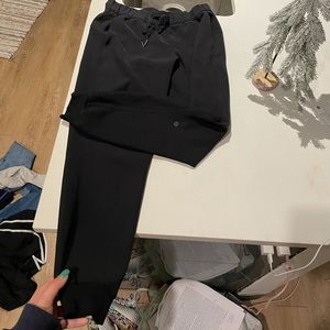 Lululemon joggers